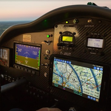 Aérodrome de Libourne, Gironde (33) - Baptême en ULM et Autogire Aérodrome de Libourne, Gironde (33) - Baptême en ULM et Autogire