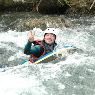 Nage en eaux vives, département Hautes pyrénées Nage en eaux vives, département Hautes pyrénées