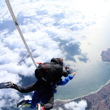 Saut en parachute, département Vendée Saut en parachute, département Vendée