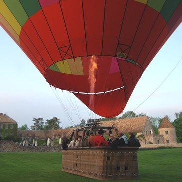 Baptême de l'air montgolfière proche Maintenon, à 30 min de Rambouillet Baptême de l'air montgolfière proche Maintenon, à 30 min de Rambouillet