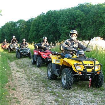 Randonnée en Quad à l'Isle Adam près de Paris Randonnée en Quad à l'Isle Adam près de Paris