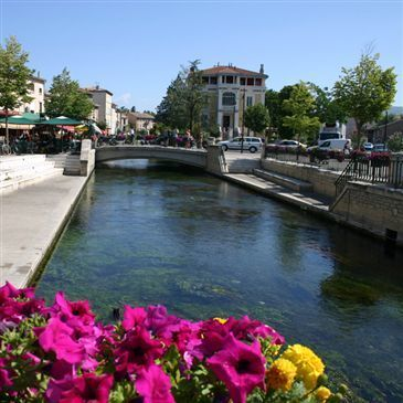 Réserver Weekend et Hébergement Insolite département Vaucluse Réserver Weekend et Hébergement Insolite département Vaucluse