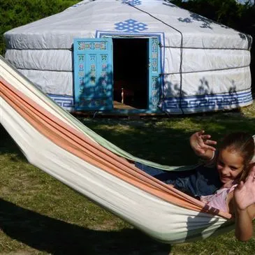 Weekend et Hébergement Insolite en région PACA et Corse
