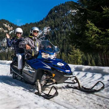 Randonnée en Scooter des Neiges près de Flaine