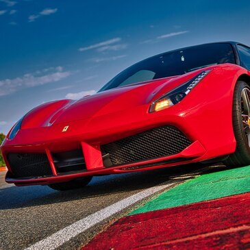 Stage de Pilotage Ferrari 488 GTB - Circuit d'Alès Stage de Pilotage Ferrari 488 GTB - Circuit d'Alès