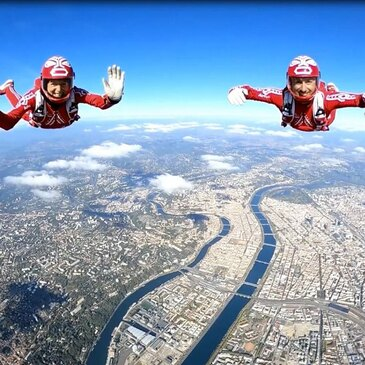 Offrir Simulateur de Chute Libre en Rhône-Alpes Offrir Simulateur de Chute Libre en Rhône-Alpes