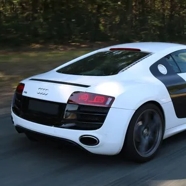 Stage de pilotage Audi R8 en région Languedoc-Roussillon