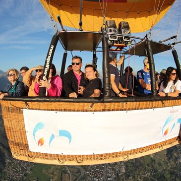 Baptême de l'air montgolfière, département Haute savoie Baptême de l'air montgolfière, département Haute savoie