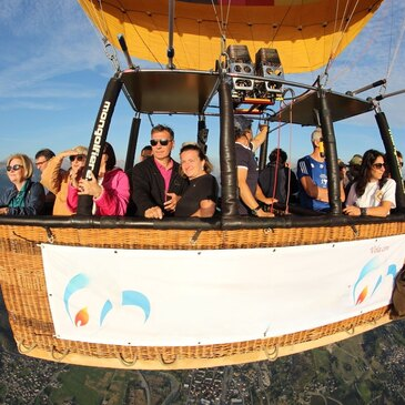 Baptême de l'air montgolfière, département Val d'Aoste Baptême de l'air montgolfière, département Val d'Aoste