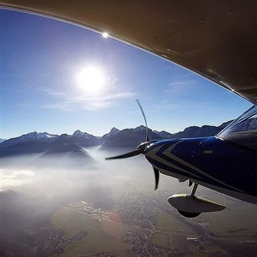 Baptême en ULM Multiaxe à Annecy Baptême en ULM Multiaxe à Annecy