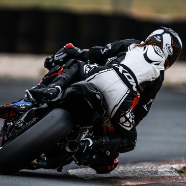 Baptême Sensations Moto - Circuit de Pau-Arnos en région Aquitaine Baptême Sensations Moto - Circuit de Pau-Arnos en région Aquitaine
