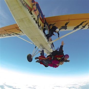 Saut en parachute, département Lot et garonne Saut en parachute, département Lot et garonne