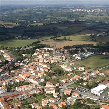 Baptême de l'air hélicoptère en région Pays-de-la-Loire Baptême de l'air hélicoptère en région Pays-de-la-Loire