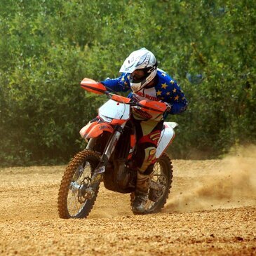 Initiation au Moto-Cross à Salles