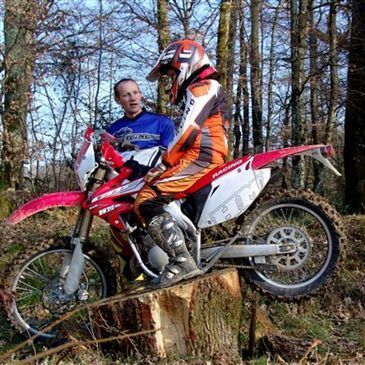 Stage de Moto Cross en région Aquitaine Stage de Moto Cross en région Aquitaine