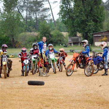 Salles, Gironde (33) - Stage de Moto Cross