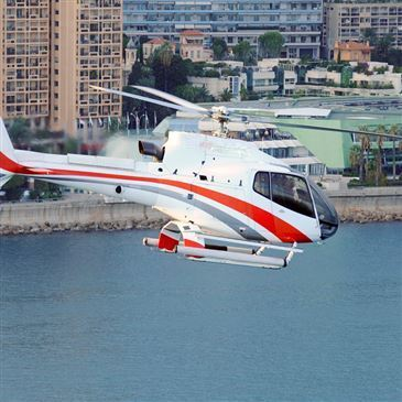 Baptême de l'air hélicoptère proche Aéroport de Nice Baptême de l'air hélicoptère proche Aéroport de Nice