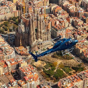 Baptême en Hélicoptère - Survol de Barcelone
