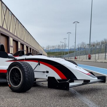 Stage de Pilotage Monoplace en région Alsace Stage de Pilotage Monoplace en région Alsace