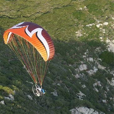 Baptême de l'air paramoteur, département Pyrénées atlantiques Baptême de l'air paramoteur, département Pyrénées atlantiques