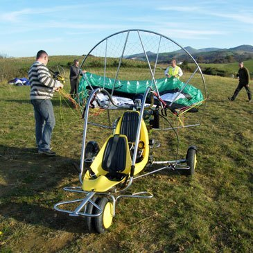 Saint Pée sur Nivelle, Pyrénées atlantiques (64) - Baptême de l'air paramoteur Saint Pée sur Nivelle, Pyrénées atlantiques (64) - Baptême de l'air paramoteur