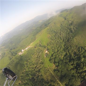Baptême et Initiation Paramoteur près de Biarritz en région Aquitaine Baptême et Initiation Paramoteur près de Biarritz en région Aquitaine