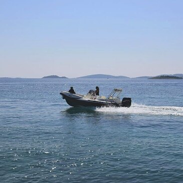 Location de Bateau à Moteur à Monaco Location de Bateau à Moteur à Monaco