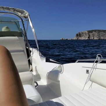 Location de Bateau à Moteur à Monaco en région PACA et Corse Location de Bateau à Moteur à Monaco en région PACA et Corse