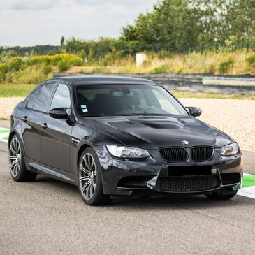 Baptême de Drift en BMW M3 - Circuit de Vaison Piste Baptême de Drift en BMW M3 - Circuit de Vaison Piste