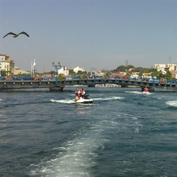 Jet ski Scooter des mers, département Bouches du Rhône Jet ski Scooter des mers, département Bouches du Rhône
