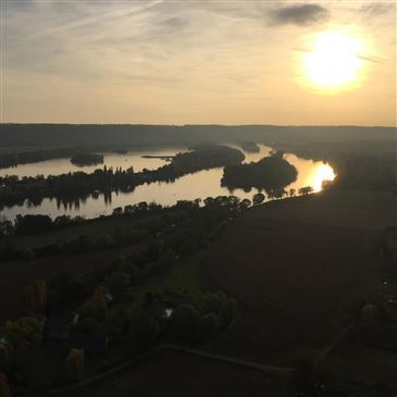 Herqueville, à 40 min de Giverny, Eure (27) - Baptême de l'air montgolfière Herqueville, à 40 min de Giverny, Eure (27) - Baptême de l'air montgolfière