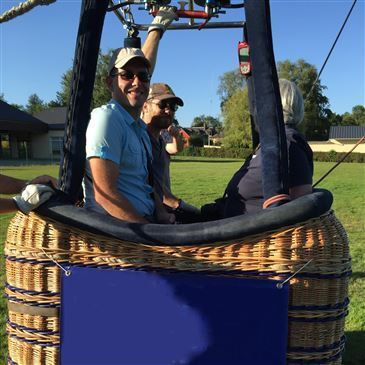 Baptême de l'air montgolfière proche Herqueville, à 40 min de Giverny Baptême de l'air montgolfière proche Herqueville, à 40 min de Giverny