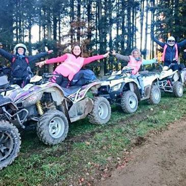 Beynat, à 30 min de Brive-la-Gaillarde, Corrèze (19) - Quad & Buggy Beynat, à 30 min de Brive-la-Gaillarde, Corrèze (19) - Quad & Buggy