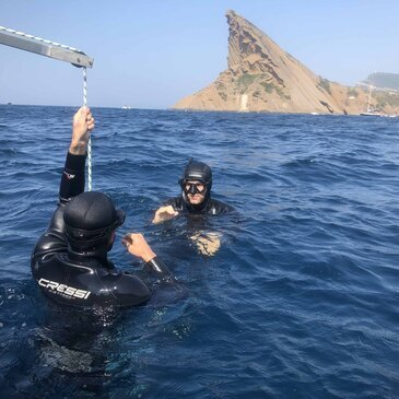 Initiation Apnée à La Ciotat près de Marseille en région PACA et Corse Initiation Apnée à La Ciotat près de Marseille en région PACA et Corse