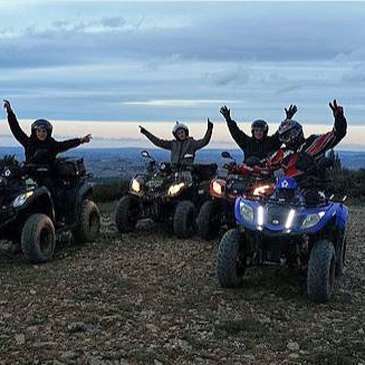 Randonnée en Quad au Coucher de Soleil près de Narbonne Randonnée en Quad au Coucher de Soleil près de Narbonne