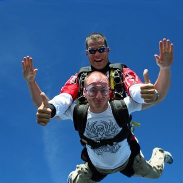 Weekend Saut en Parachute Tandem à Gap Weekend Saut en Parachute Tandem à Gap