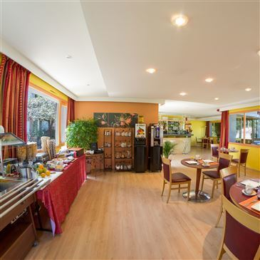 Aérodrome de Gap - Tallard, Hautes Alpes (05) - Week end dans les Airs Aérodrome de Gap - Tallard, Hautes Alpes (05) - Week end dans les Airs