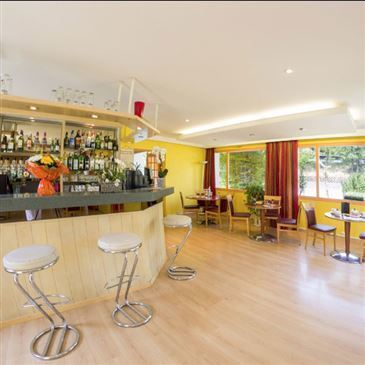 Week end dans les Airs proche Aérodrome de Gap - Tallard Week end dans les Airs proche Aérodrome de Gap - Tallard