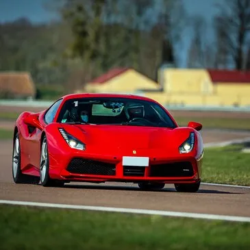 Stage en Ferrari 488 GTB - Circuit de la Ferté-Gaucher