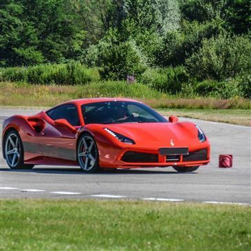 Stage de pilotage Ferrari en région Lorraine Stage de pilotage Ferrari en région Lorraine