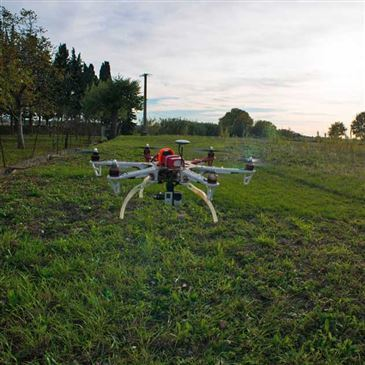 Initiation au Pilotage de Drone à Nîmes Initiation au Pilotage de Drone à Nîmes