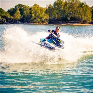 Circuit en Jet Ski près de Nantes Circuit en Jet Ski près de Nantes