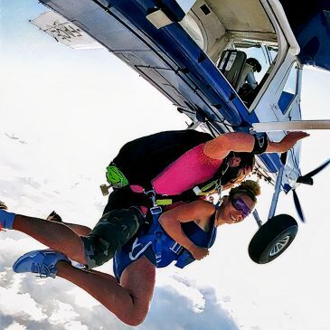 Saut en parachute, département Seine et marne Saut en parachute, département Seine et marne