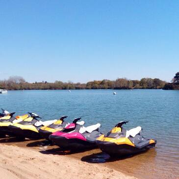 Réserver Jet ski Scooter des mers en Bretagne Réserver Jet ski Scooter des mers en Bretagne