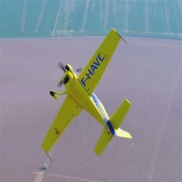 Baptême en avion de voltige, département Val d&#39;oise