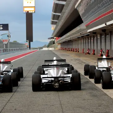 Stage en Formule Renault 2000 - Circuit de Catalunya en région Espagne