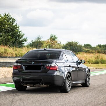 Baptême Rallye et Glisse en région Bretagne Baptême Rallye et Glisse en région Bretagne