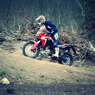 Stage de Pilotage Moto Trail près de Bordeaux
