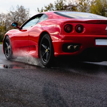 Stage de pilotage Ferrari, département Loire Stage de pilotage Ferrari, département Loire