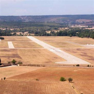 Stage initiation hélicoptère proche Aérodrome d&#39;Aix - Les Milles